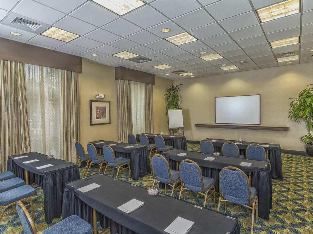 Hampton Inn Belmont At Montcross Buitenkant foto