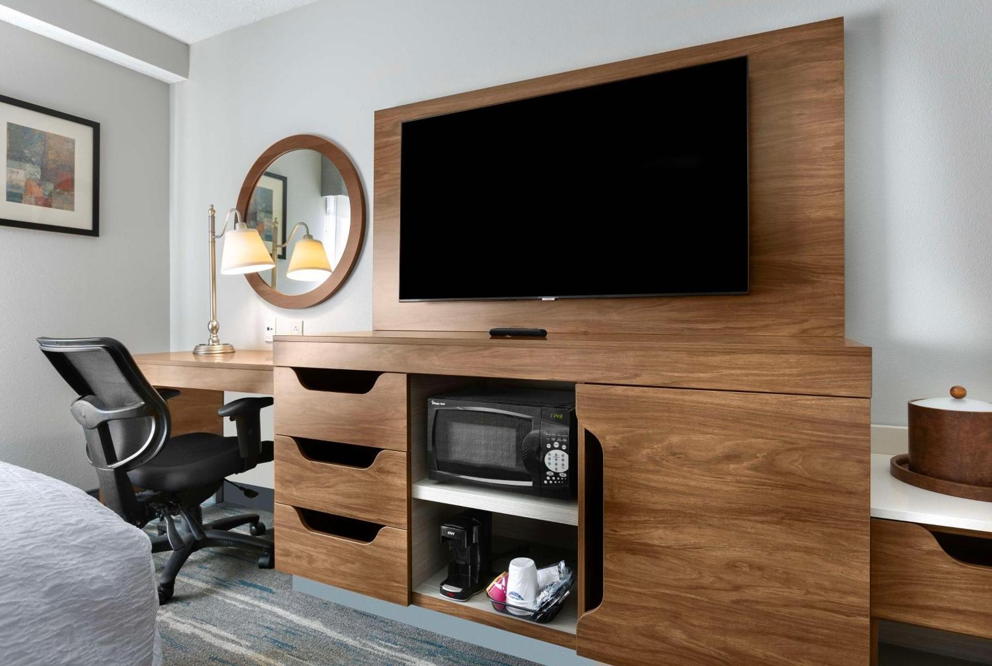 Hampton Inn Belmont At Montcross Buitenkant foto