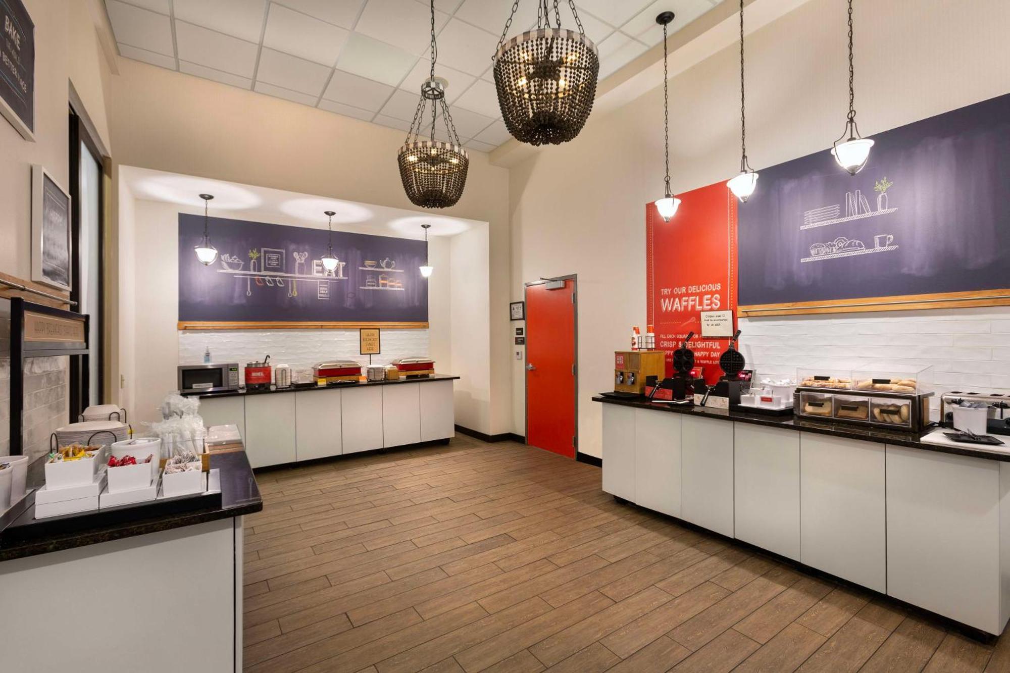 Hampton Inn Belmont At Montcross Buitenkant foto
